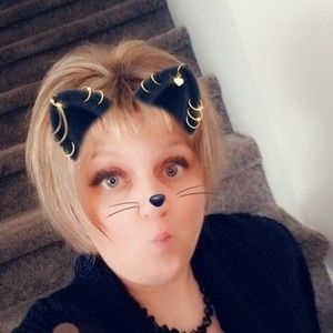 Meet your Posher, Briana